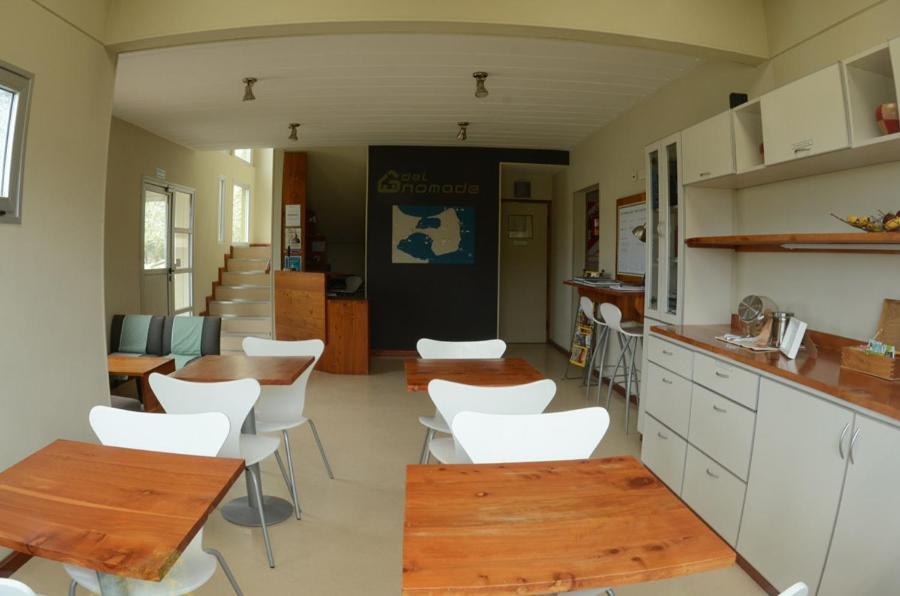 Del Nomade Hosteria Ecologica Puerto Pirámides Zewnętrze zdjęcie